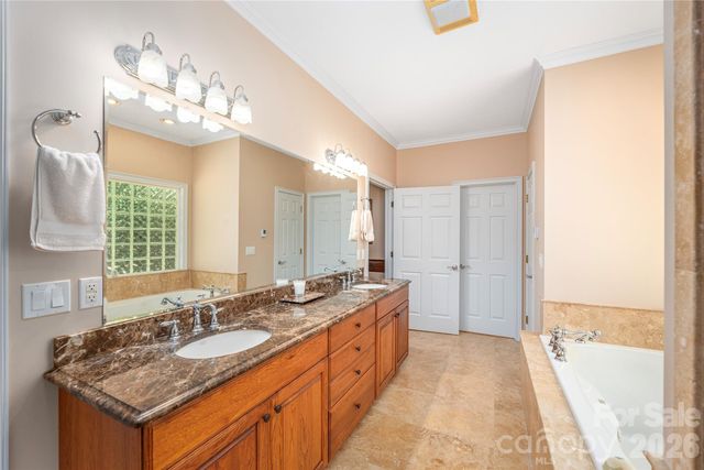 554 Breckenridge Road, Waynesville, NC 28785