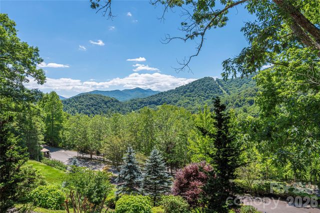 554 Breckenridge Road, Waynesville, NC 28785