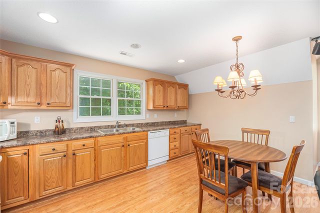 554 Breckenridge Road, Waynesville, NC 28785