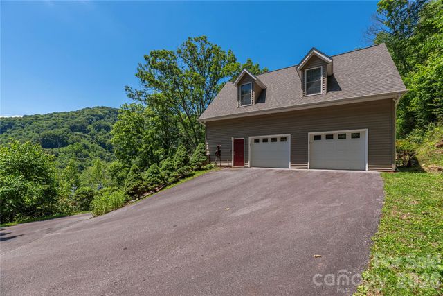 554 Breckenridge Road, Waynesville, NC 28785