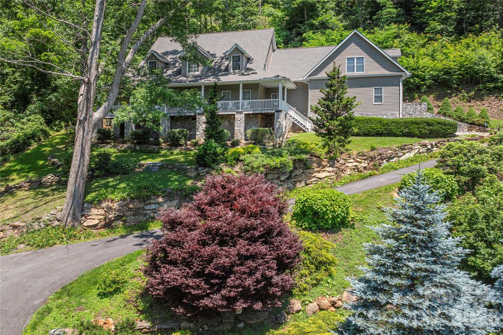 554 Breckenridge Road, Waynesville, NC 28785