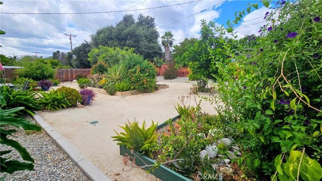 657 Aurora, Claremont, CA 91711