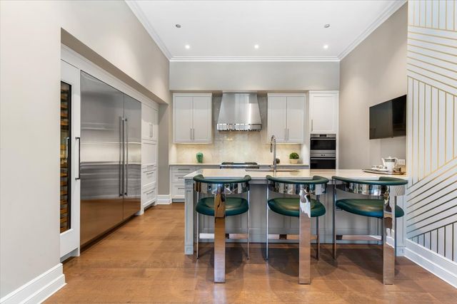 435 N Michigan Avenue 401, Chicago, IL 60611