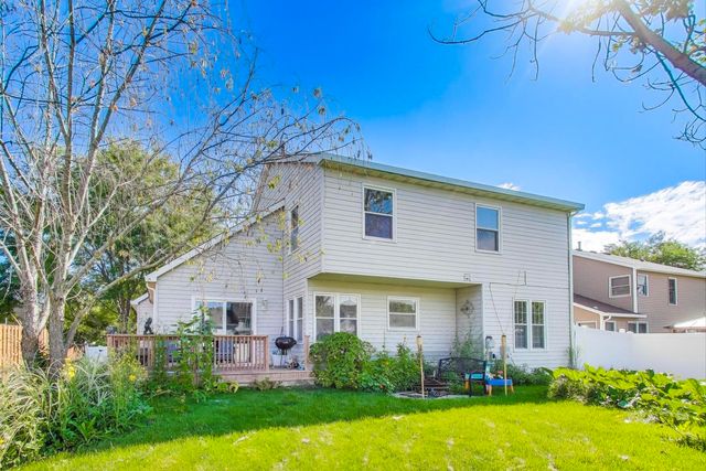 1424 Sweetbriar Lane, Elgin, IL 60123