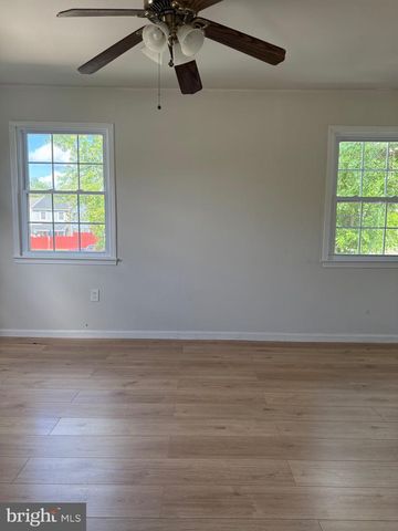 7601 SOMERSET LANE, Manassas, VA 20111