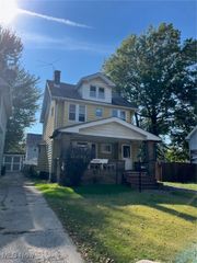 13908 Glenside Road, Cleveland, OH 44110