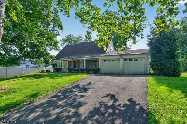 217 W Point Ave, Franklin Twp., NJ 08873