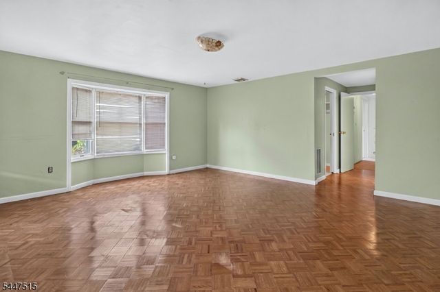 217 W Point Ave, Franklin Twp., NJ 08873