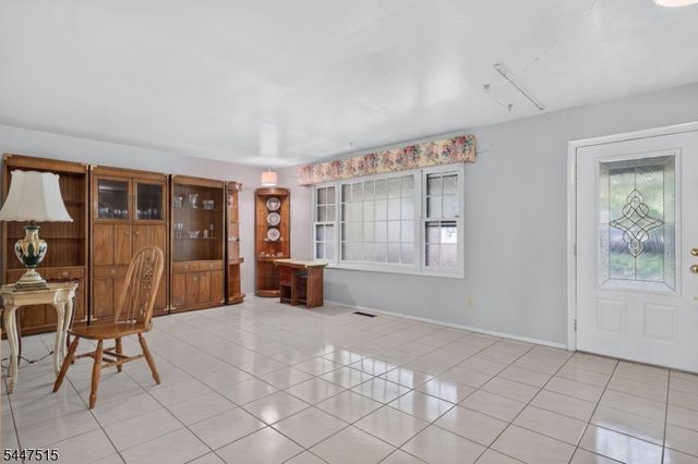217 W Point Ave, Franklin Twp., NJ 08873