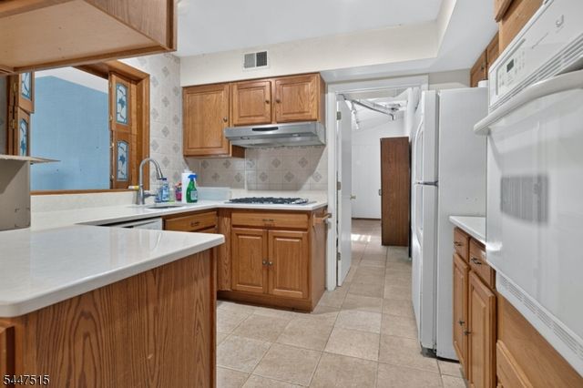 217 W Point Ave, Franklin Twp., NJ 08873