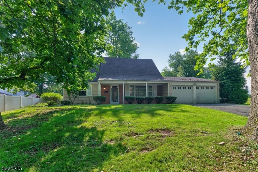 217 W Point Ave, Franklin Twp., NJ 08873