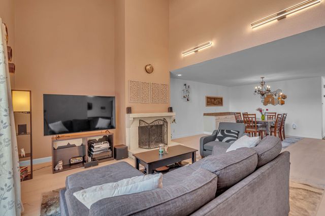 6433 Southpoint Drive, Dallas, TX 75248