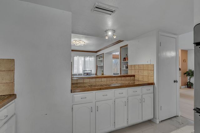 6433 Southpoint Drive, Dallas, TX 75248