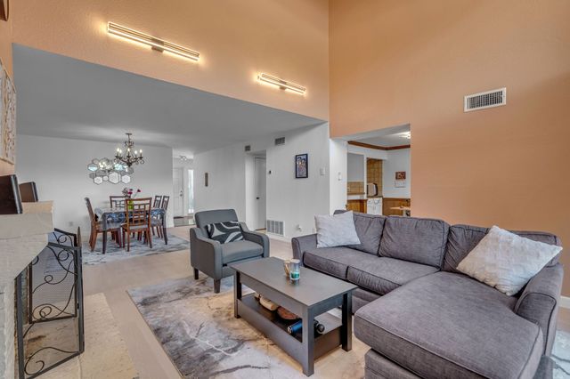 6433 Southpoint Drive, Dallas, TX 75248