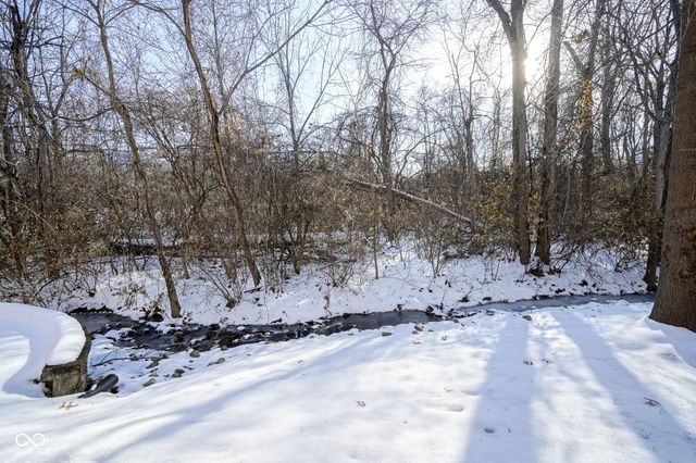 6509 Emerald Hill Court 104, Indianapolis, IN 46237