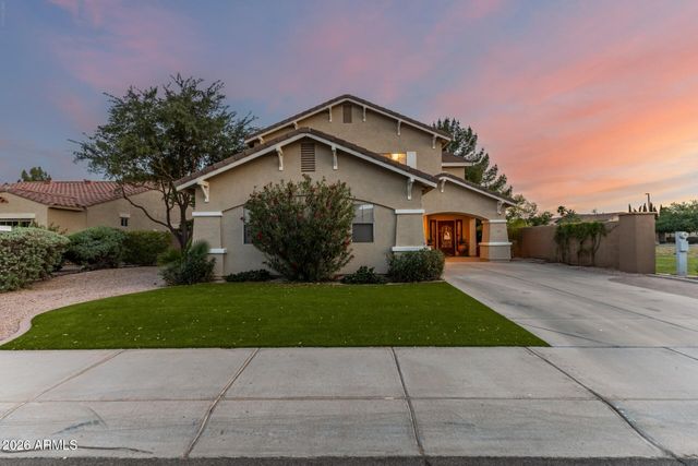 1271 E CANYON CREEK Drive
