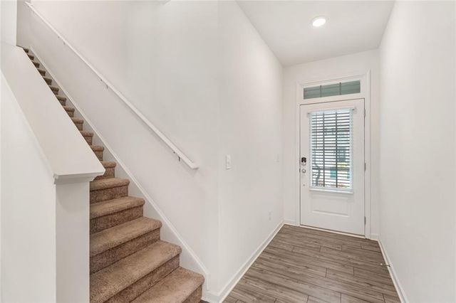 649 Isom Walk, Suwanee, GA 30024