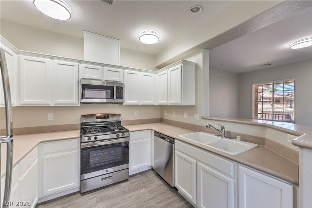 4655 Centisimo Drive 202, North Las Vegas, NV 89084