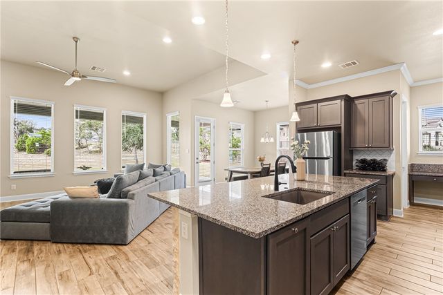 27103 Coltens Canyon, San Antonio, TX 78260