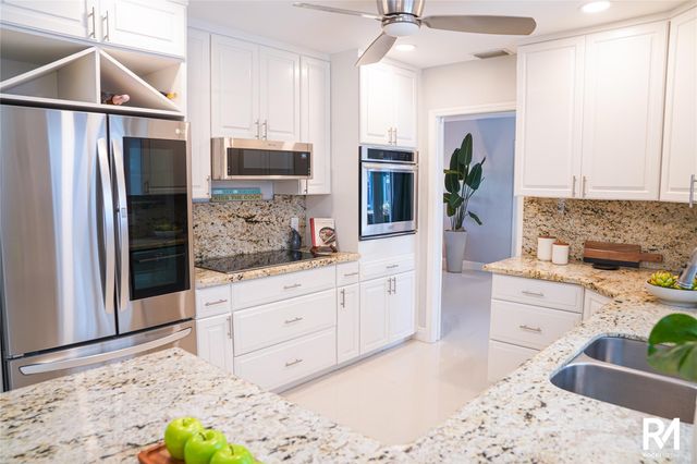 4841 NE 28th Ave, Fort Lauderdale, FL 33308