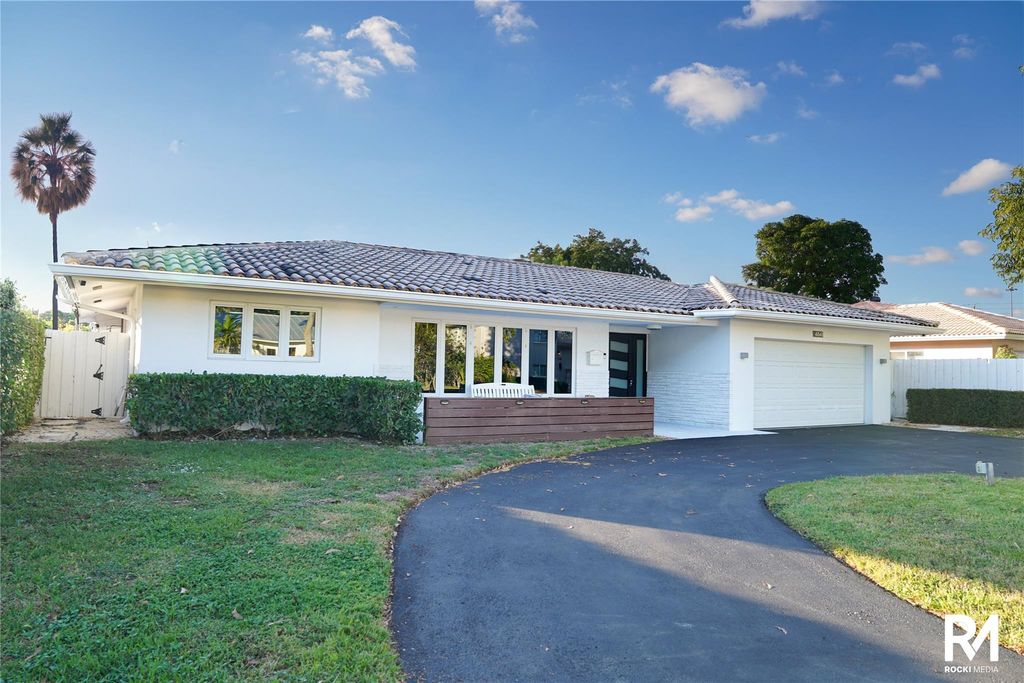 4841 NE 28th Ave, Fort Lauderdale, FL 33308