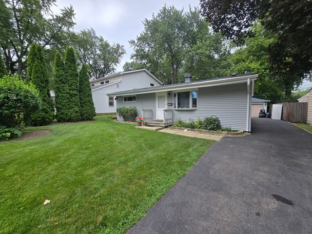164 N Prairie Avenue, Mundelein, IL 60060