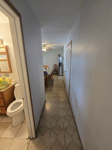 164 N Prairie Avenue, Mundelein, IL 60060