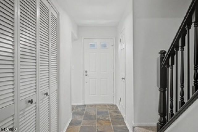802 Brokaw Ct B, Bridgewater Twp., NJ 08807