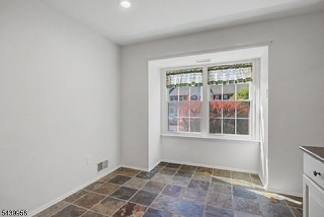 802 Brokaw Ct B, Bridgewater Twp., NJ 08807