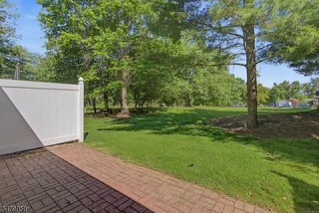 802 Brokaw Ct B, Bridgewater Twp., NJ 08807
