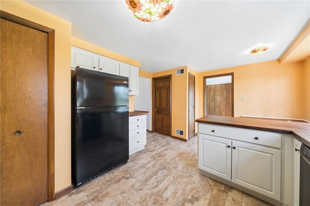 3902 Glencoe Ct, Murrysville, PA 15668