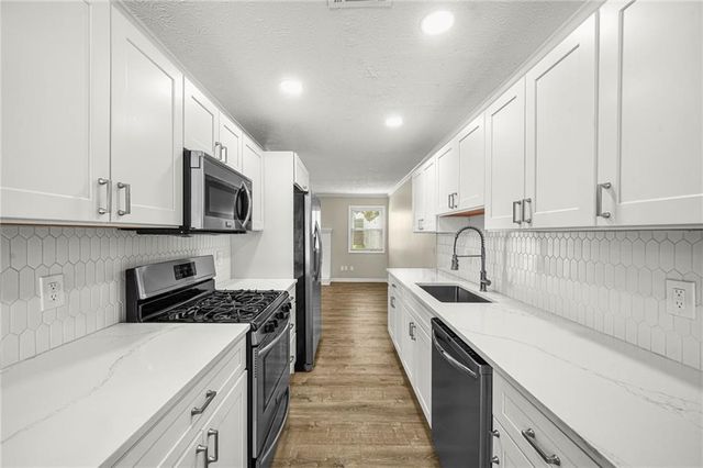 1528 Paces Ferry North Drive, Smyrna, GA 30080
