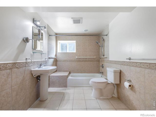 3616 Roundtree Court, Boulder, CO 80304