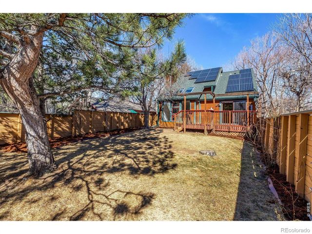 3616 Roundtree Court, Boulder, CO 80304