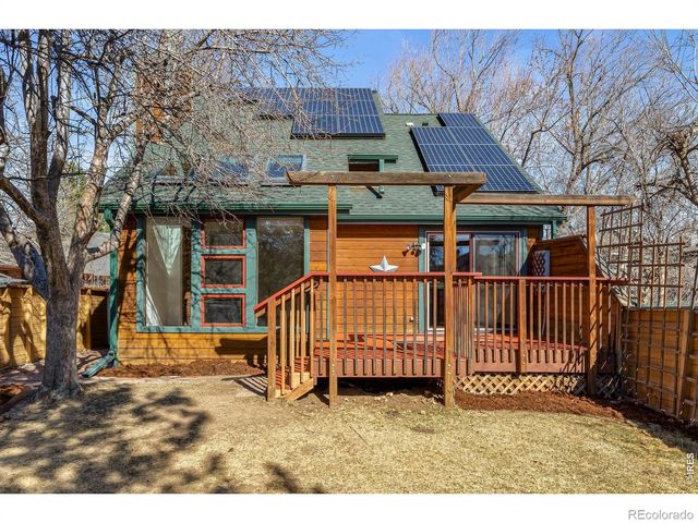 3616 Roundtree Court, Boulder, CO 80304