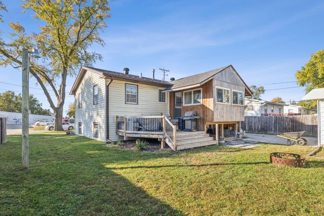 918 26TH AVENUE, Council Bluffs, IA 51501