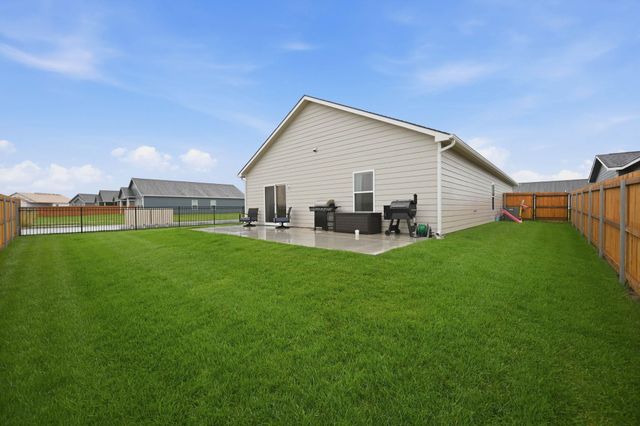 337 N Woodstone St, Derby, KS 67037