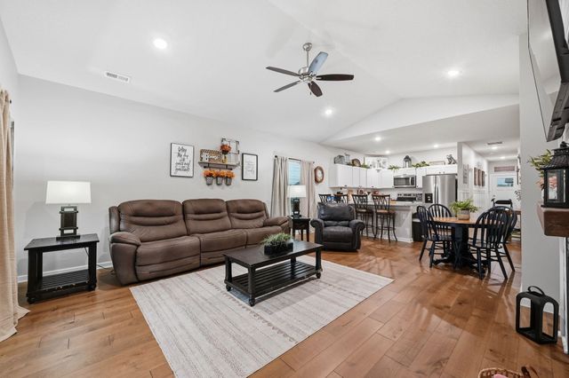 337 N Woodstone St, Derby, KS 67037