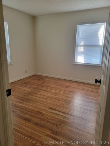 3506 S Jamestown Avenue, Tulsa, OK 74135