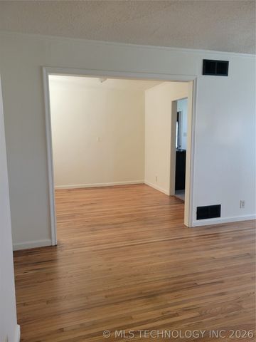 3506 S Jamestown Avenue, Tulsa, OK 74135