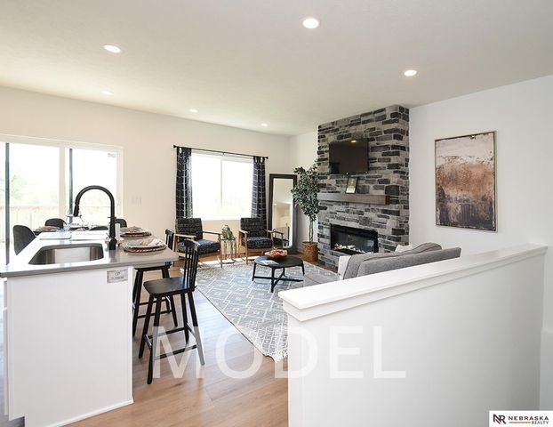 14803 Willow Street, Bennington, NE 68007