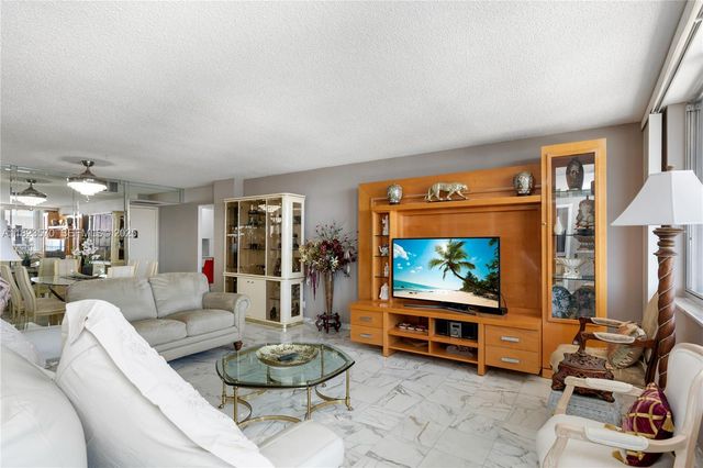 2101 S Ocean Drive 2707, Hollywood, FL 33019