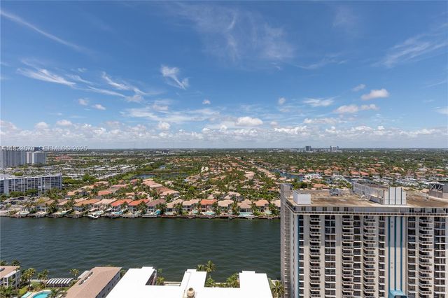 2101 S Ocean Drive 2707, Hollywood, FL 33019