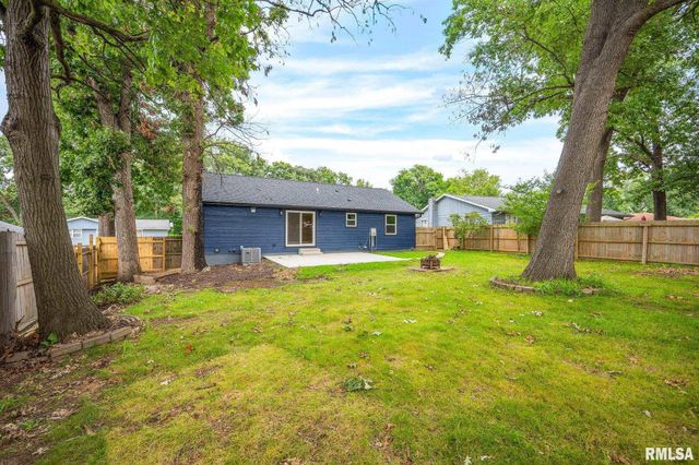 2738 W MILLBROOK Court, Peoria, IL 61615