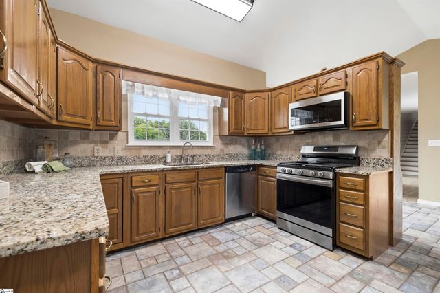 104 Wren Crossing Court, Easley, SC 29642