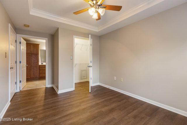 3802 Falcon Crest Dr 128, Louisville, KY 40219