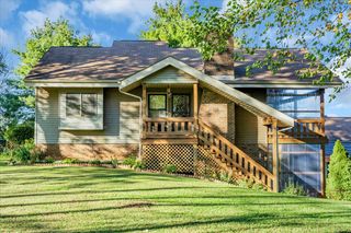 137 Jd Ring Rd, Hillsboro, TN 37342