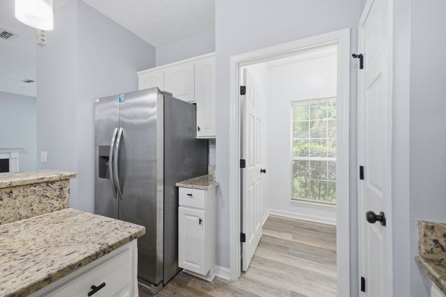 2208 Oak Barrel Ln, Antioch, TN 37013