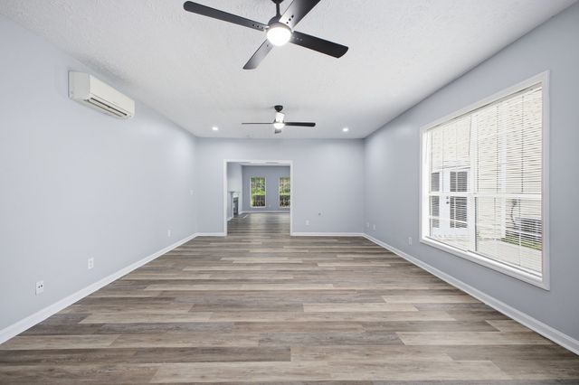 2208 Oak Barrel Ln, Antioch, TN 37013