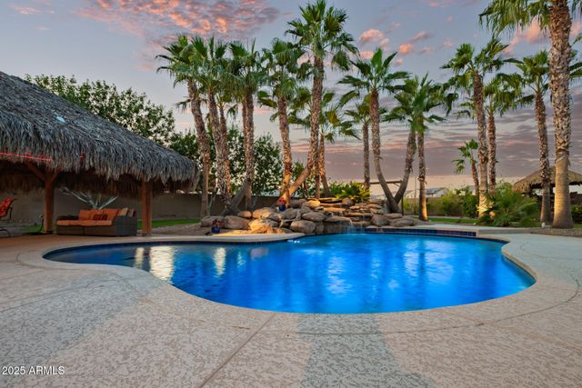 19528 W GEORGIA Avenue, Litchfield Park, AZ 85340